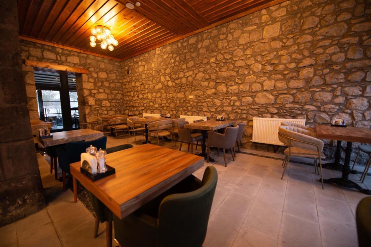 Ahiska Palas Otel Карс Экстерьер фото