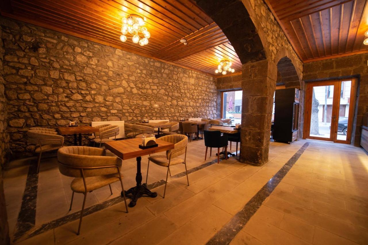 Ahiska Palas Otel Карс Экстерьер фото